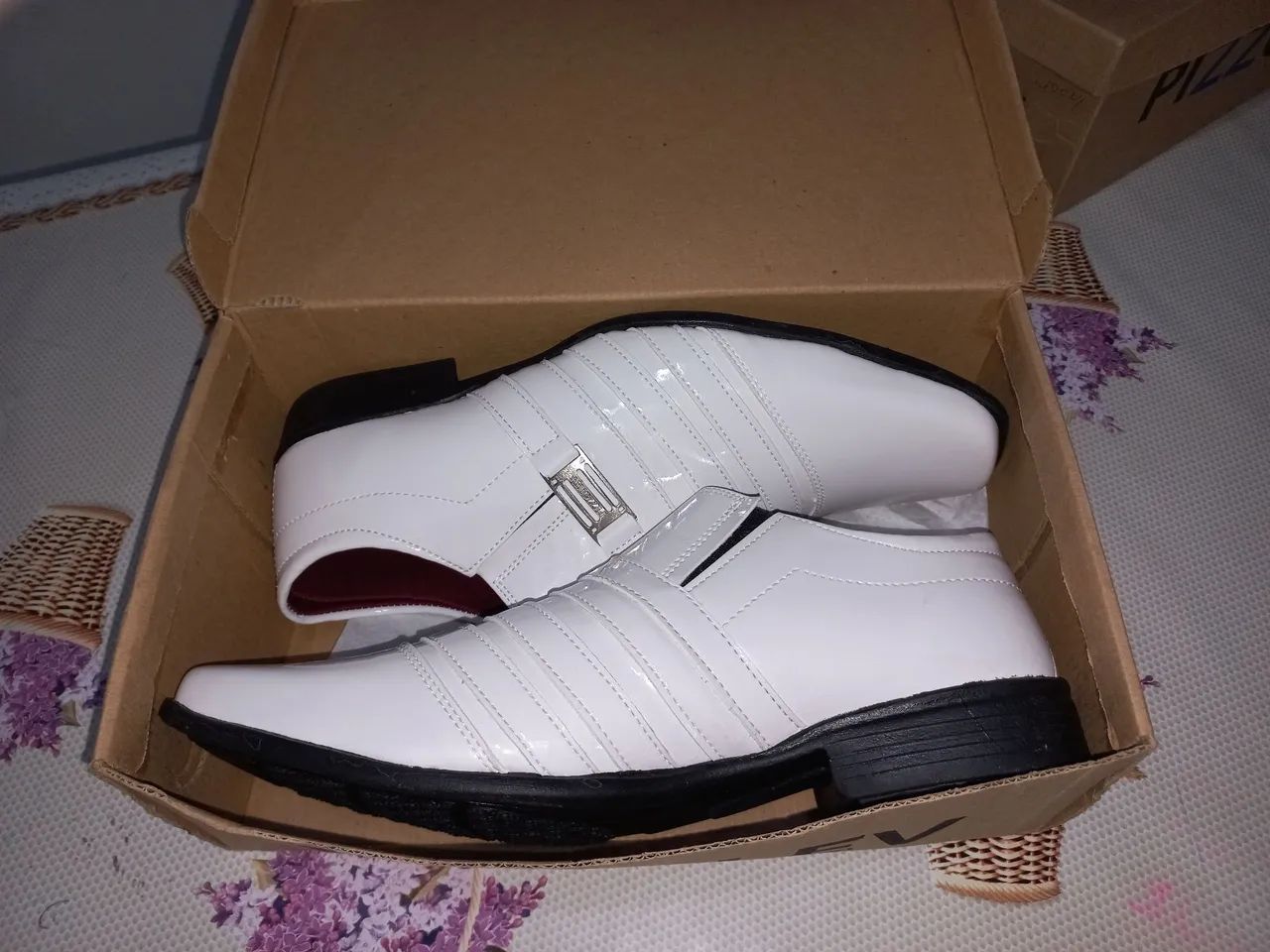 Sapatos Pizzolev Branca 43 novo na caixa. - Foto 4