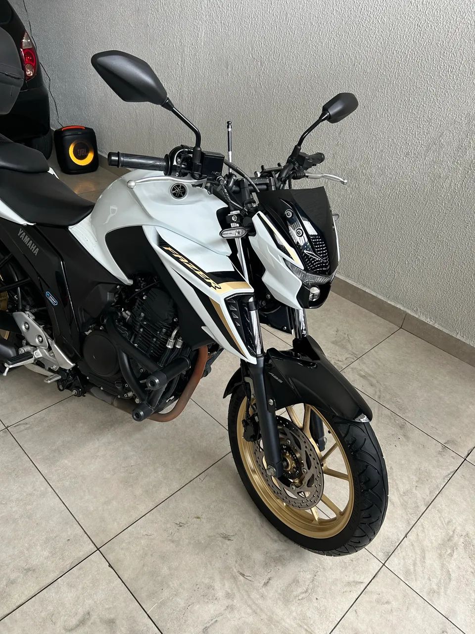 FZ25 - 2025