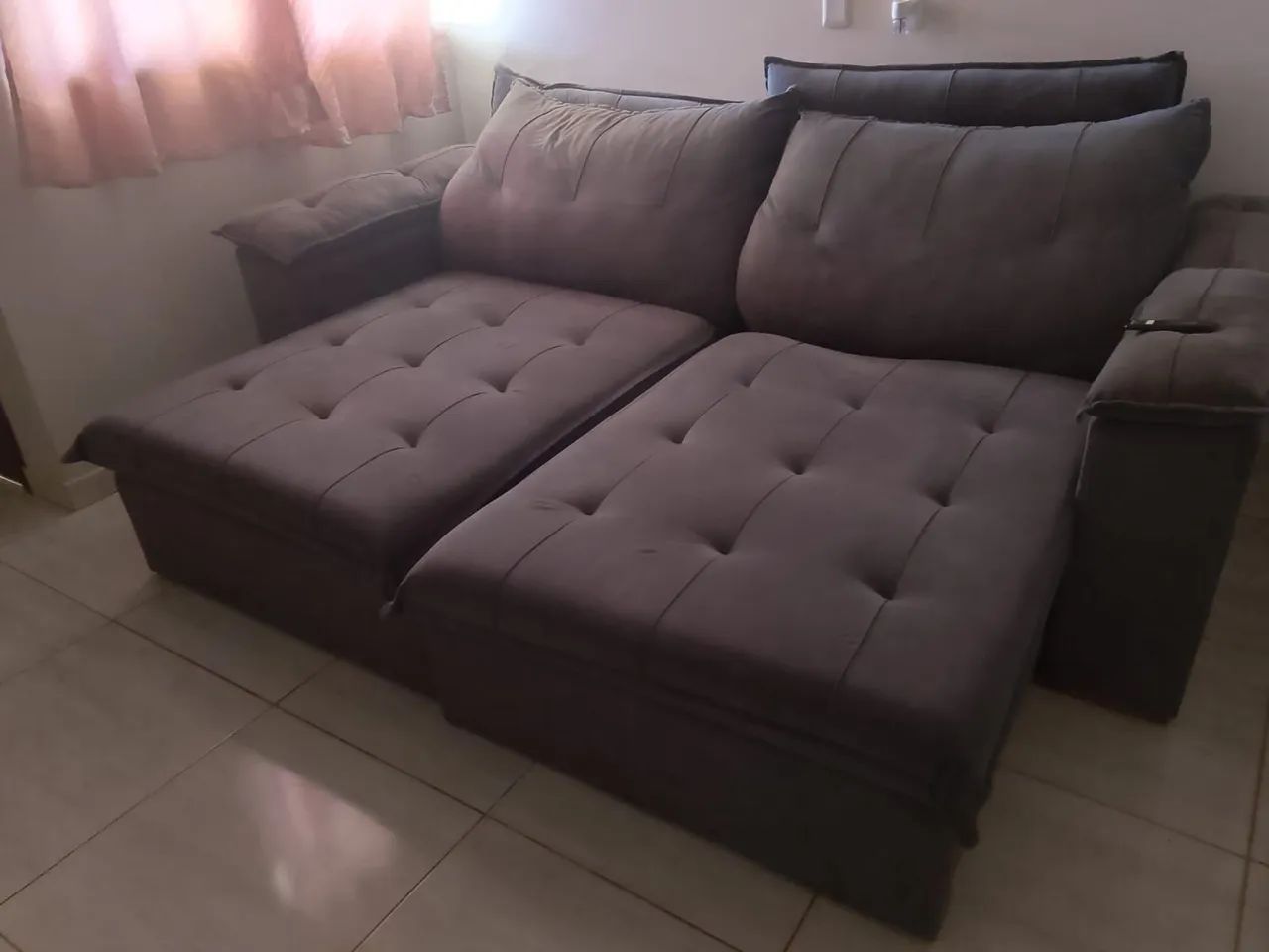 Sofá Reclinável e Expansivo 