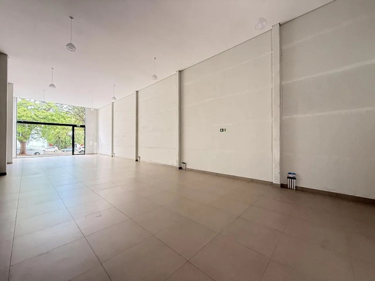 Sala para alugar em Maringá, Zona 05, com 187.38 m² - Foto 3