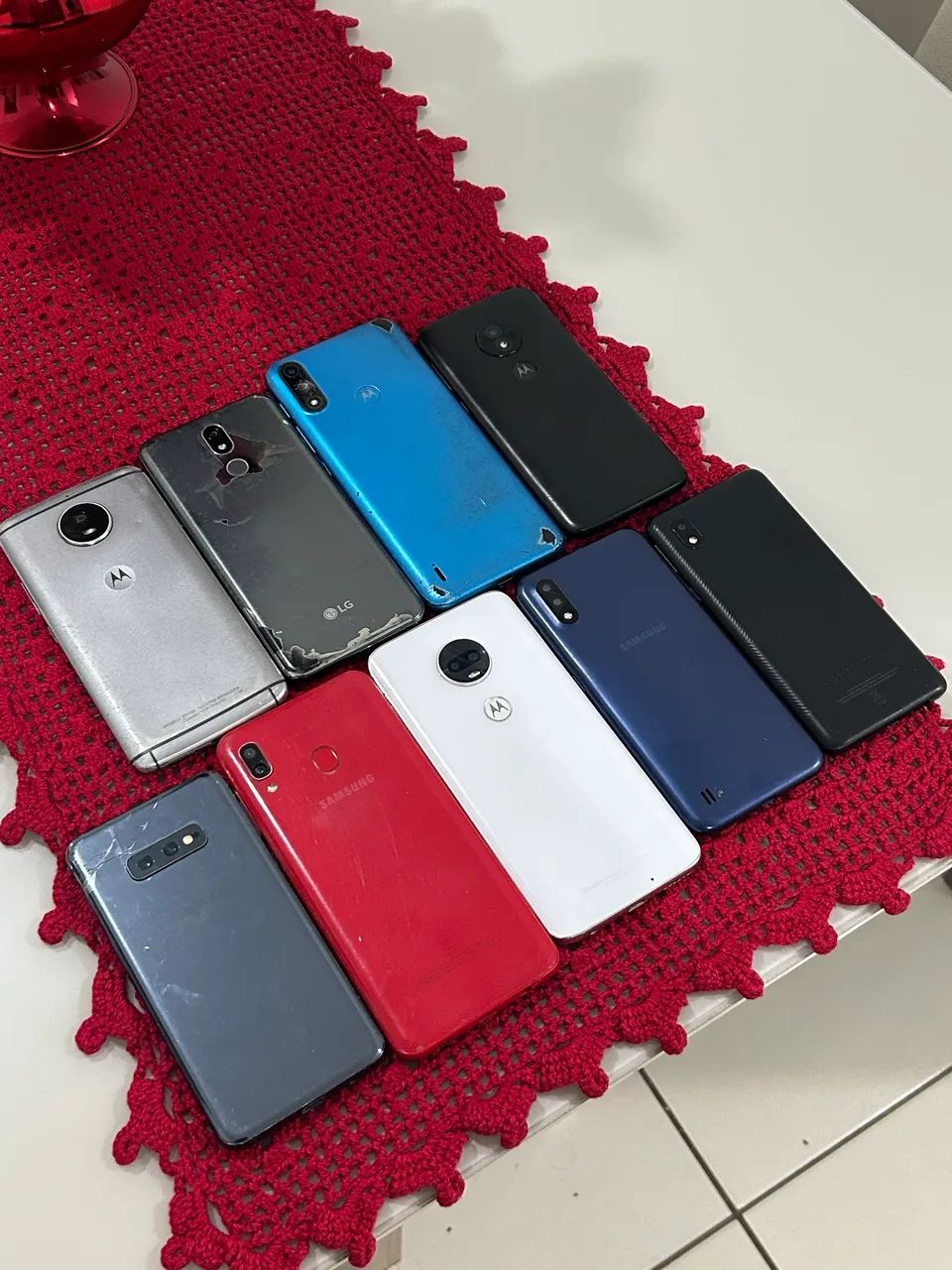 9 Celulares para retirada de peças 