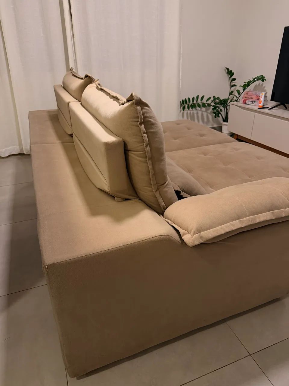 Sofá retrátil 4 lugares 2,40m - Foto 2