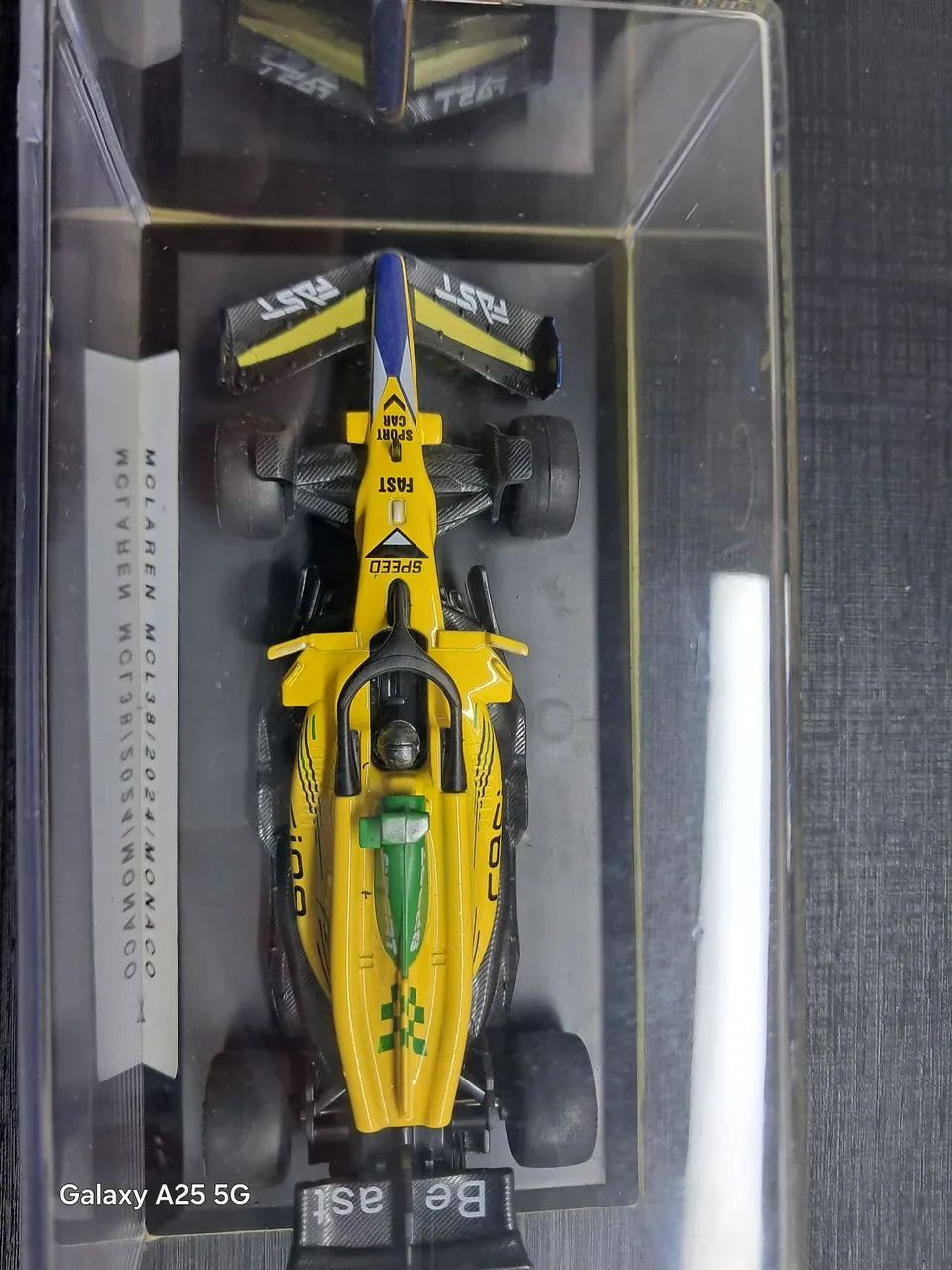 MINIATURA F1 MCLAREN  - Foto 2