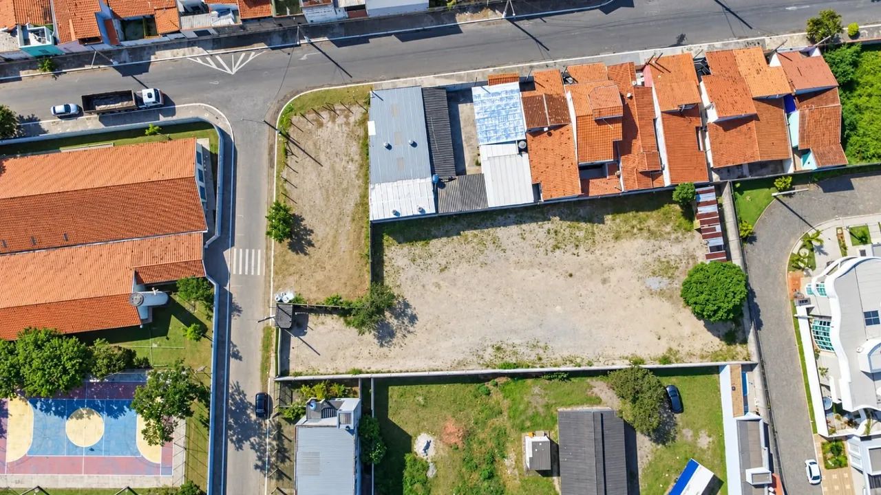 Área Comercial de 1700mts2 a 800mts da Via Dutra - Caçapava/SP - Foto 2