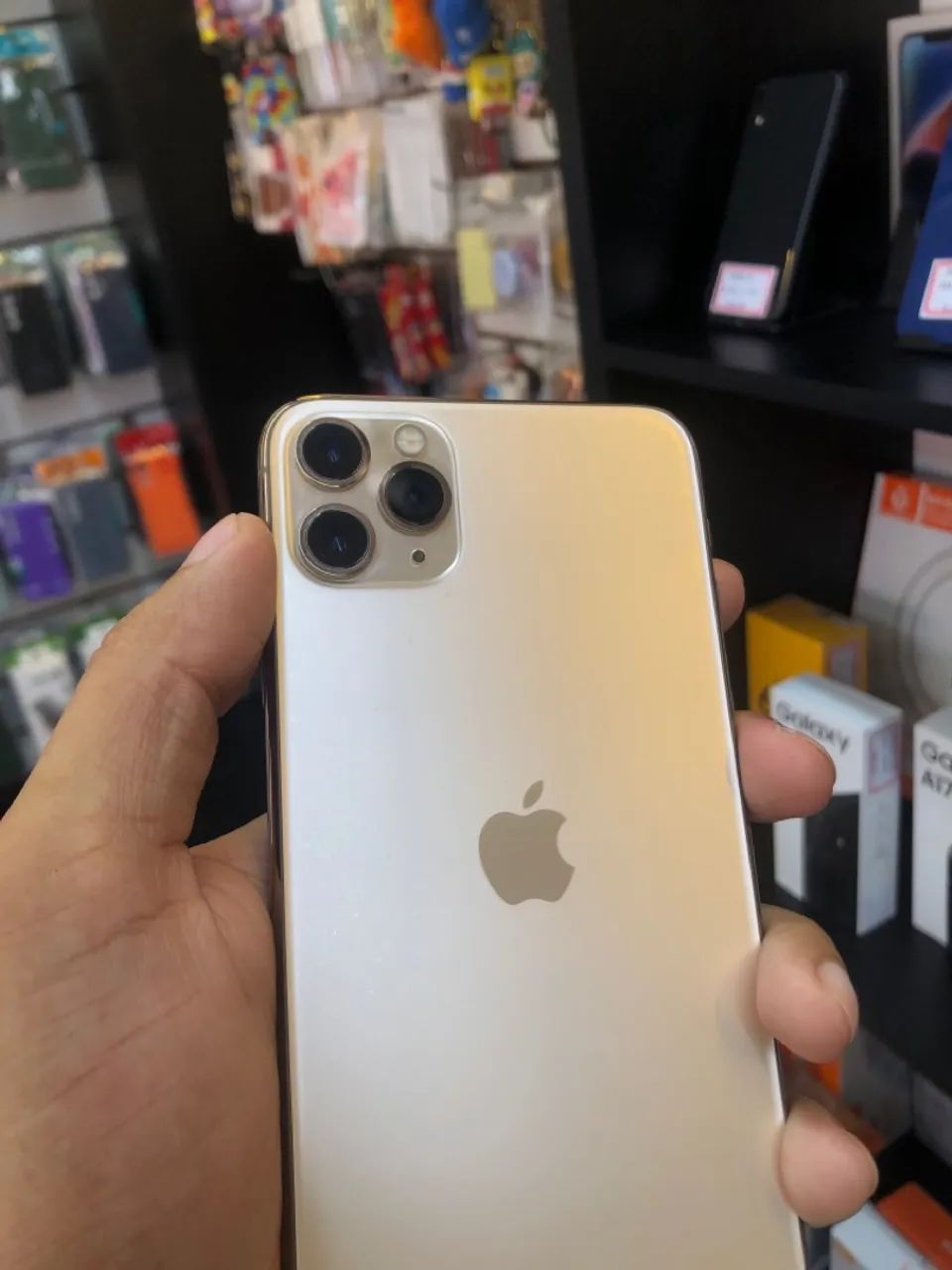 iPhone 11 Pro Max (256gb) - Foto 2