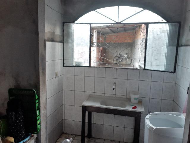 Casa de Esquina - Novo Israel - Otima para Investir - Foto 18