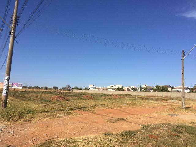 Área no Anel Viário, 10,071M², em frente ao Condomínio Jardins Madri - Foto 5