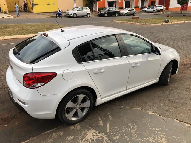 Cruze hatch LT automático 2014 - Foto 2