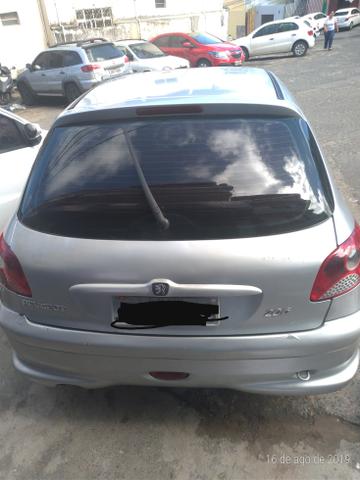Peugeot 206 1.0 16 válvulas - Foto 11