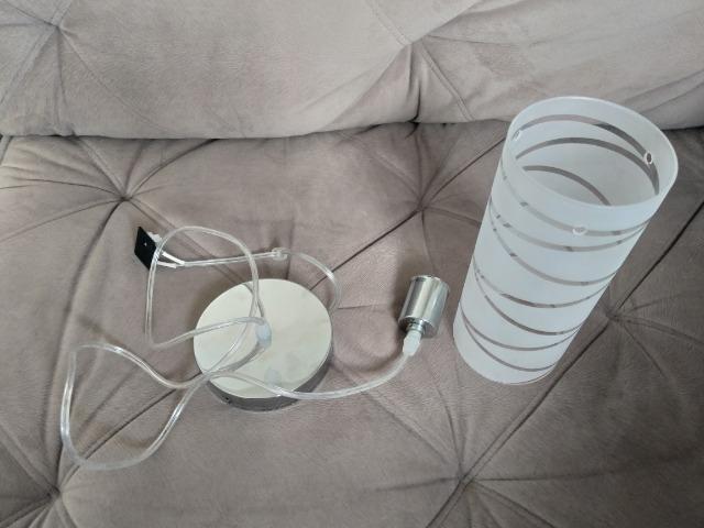 Luminárias pendentes e lâmpadas coloridas com controle remoto - Foto 3
