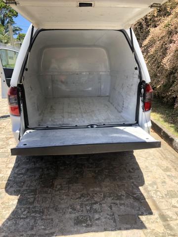 Montana com baú fibrado muito nova! - Foto 4