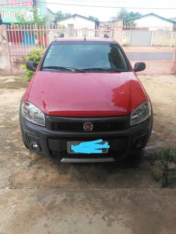 Vende-se uma picape Strada ano 2015 e 2016