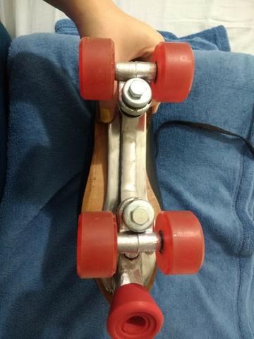 Patins Quad Clássico (pode ser Profissional ou Lazer) - Foto 4