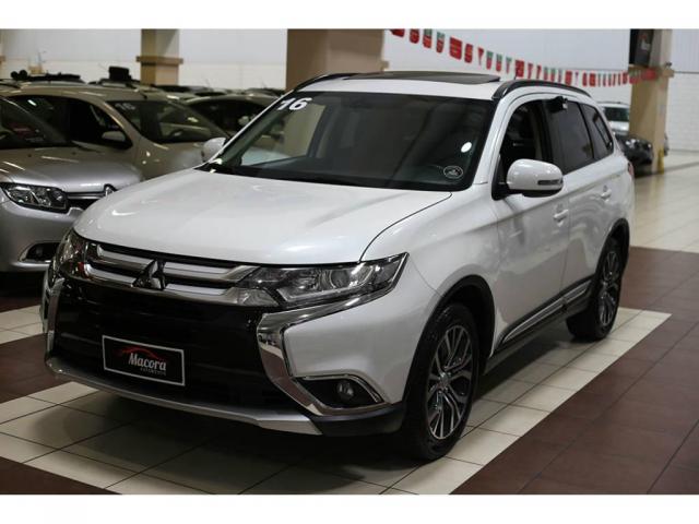 Mitsubishi Outlander 2.0 Aut. C/ Teto Solar