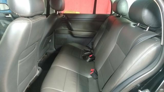 Polo sedan 2012 1.6 completo ligue * luciana - Foto 4