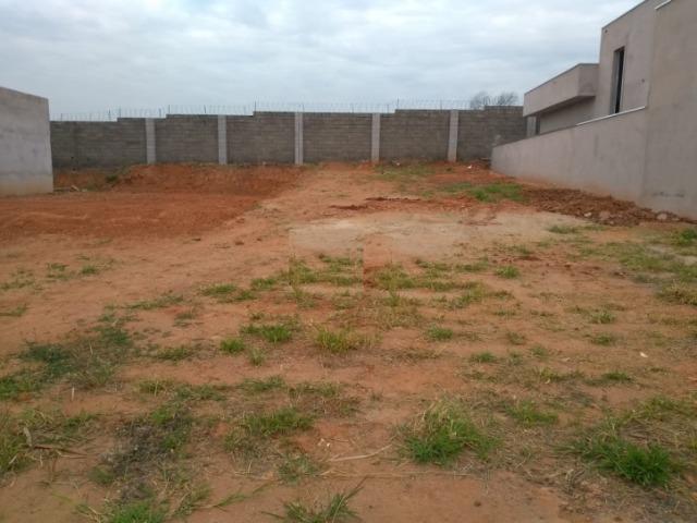 Terreno no Condomínio Real Park
