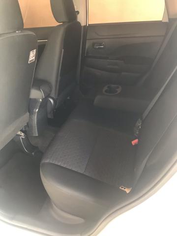 SUV Mitsubishi super conservada - Foto 8