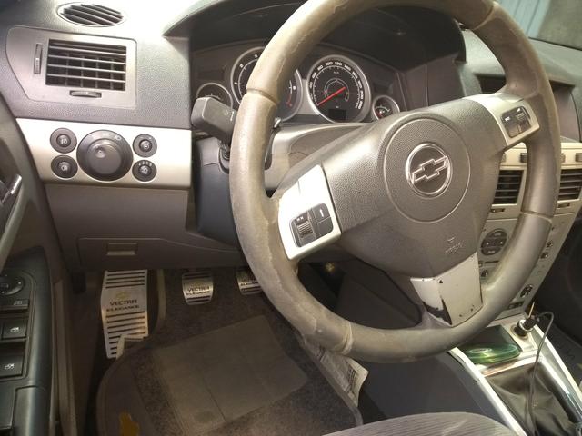 Vectra 2010 Elegance