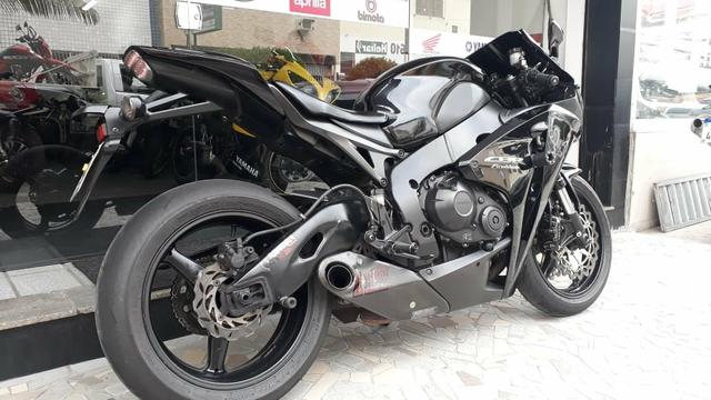 Honda CBR 1000RR Fireblade - Foto 3