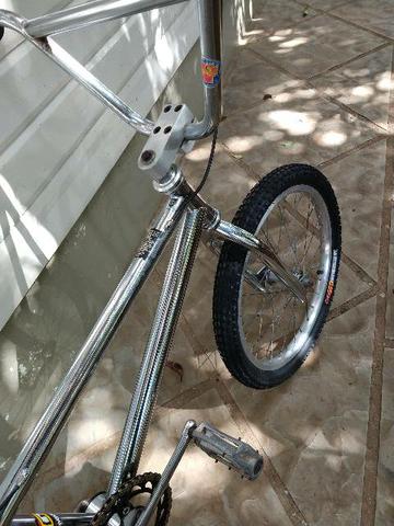 Bicicleta GT Power Lite BMX aro 20 ano 1994 relíquia - Foto 2