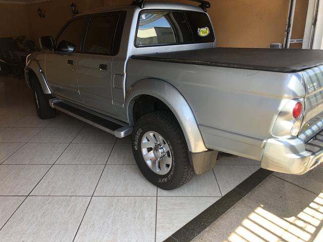 L200 Sport 4x4 HPE Diesel - Foto 2