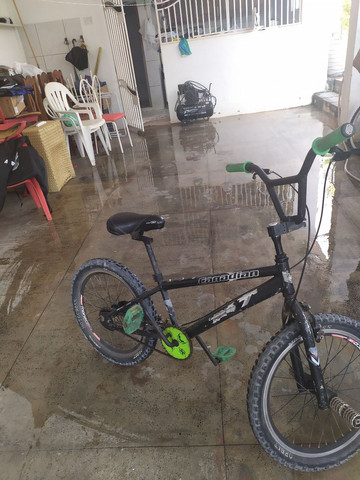 Baki preta aro 20 para manobra! Flair (pro X) - Foto 3