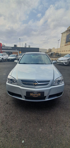 Chevrolet Astra 2.0 Mpfi Advantage 8v Flex 2009 - Foto 3