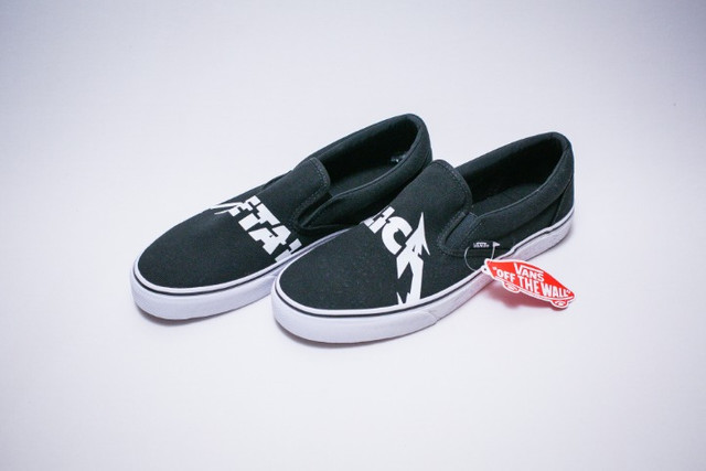 vans slip on metallica