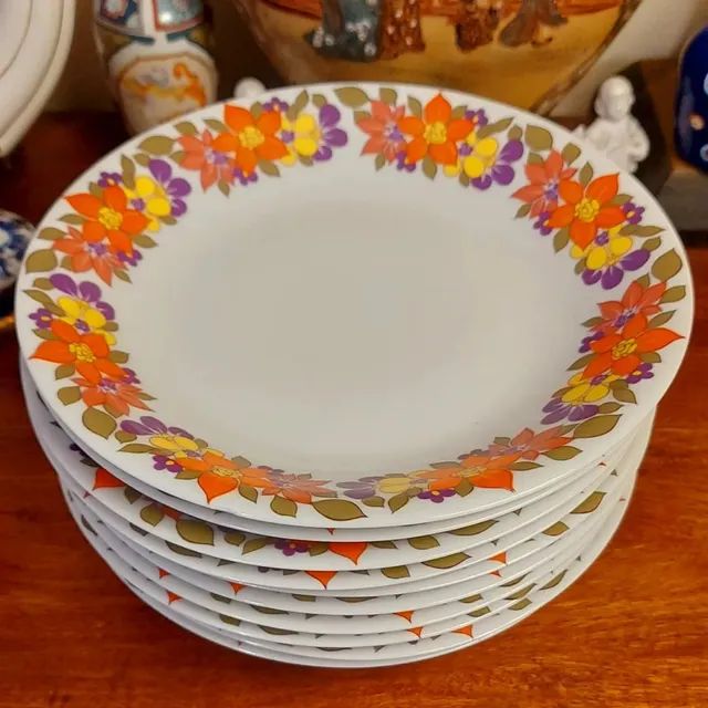 Pratos fundo em porcelana Renner  - Foto 4