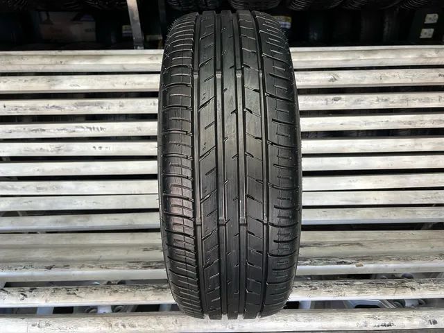 Pneu 195/55/15 Dunlop SP Sport FM 800 R$300,00 / Pneu 195/55R15