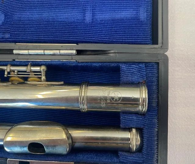 Flauta Transversal Yamaha Yfl23 Japonesa Afinação Em Dó