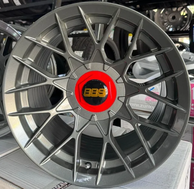 Rodas Zeus preta aro 15 Furaçao 4X100 - Peças para carros, vans e