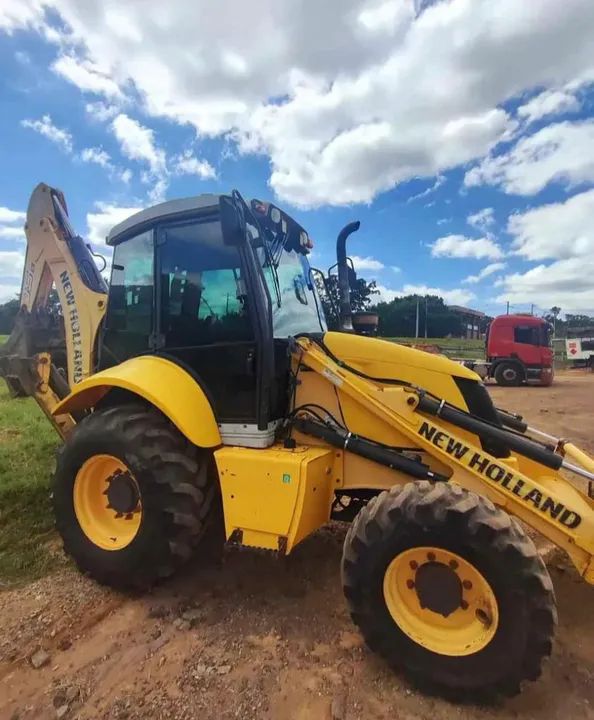 Retroescavadeira 2017 New holland 95b 4x4 *PARCELO NO BOLETO* - Foto 6