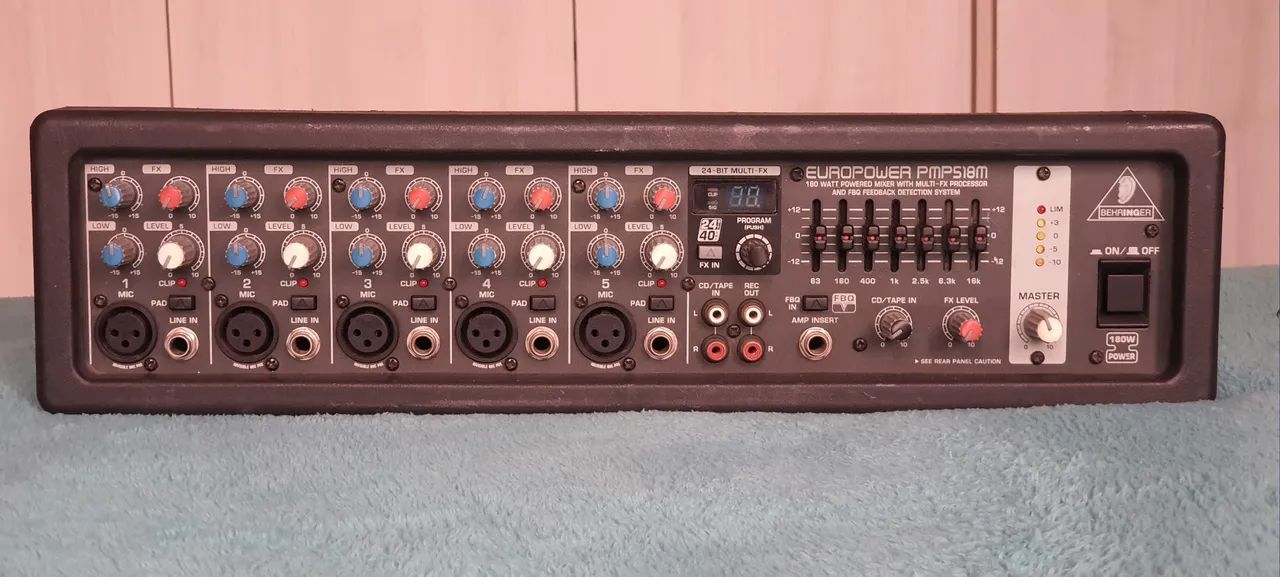 Cabeçote amplificado behringer pmp 518m - Instrumentos musicais