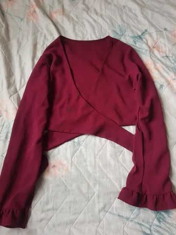 Cropped com amarração 