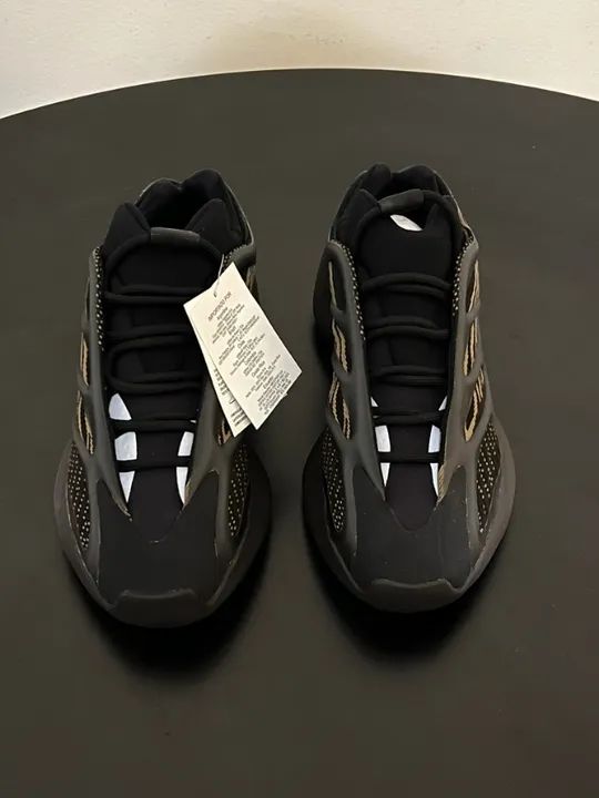 TENIS ADIDAS YEEZY 700 V3 CLAY BROWN ORIGINAL - Foto 3