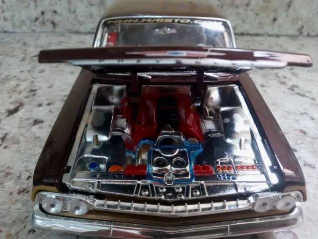 Chevrolet Bel Air 1962 - 1/18 Maisto - Foto 6