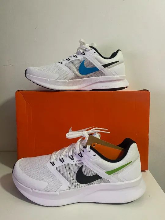 Nike Run Swift 3 SE - Foto 3