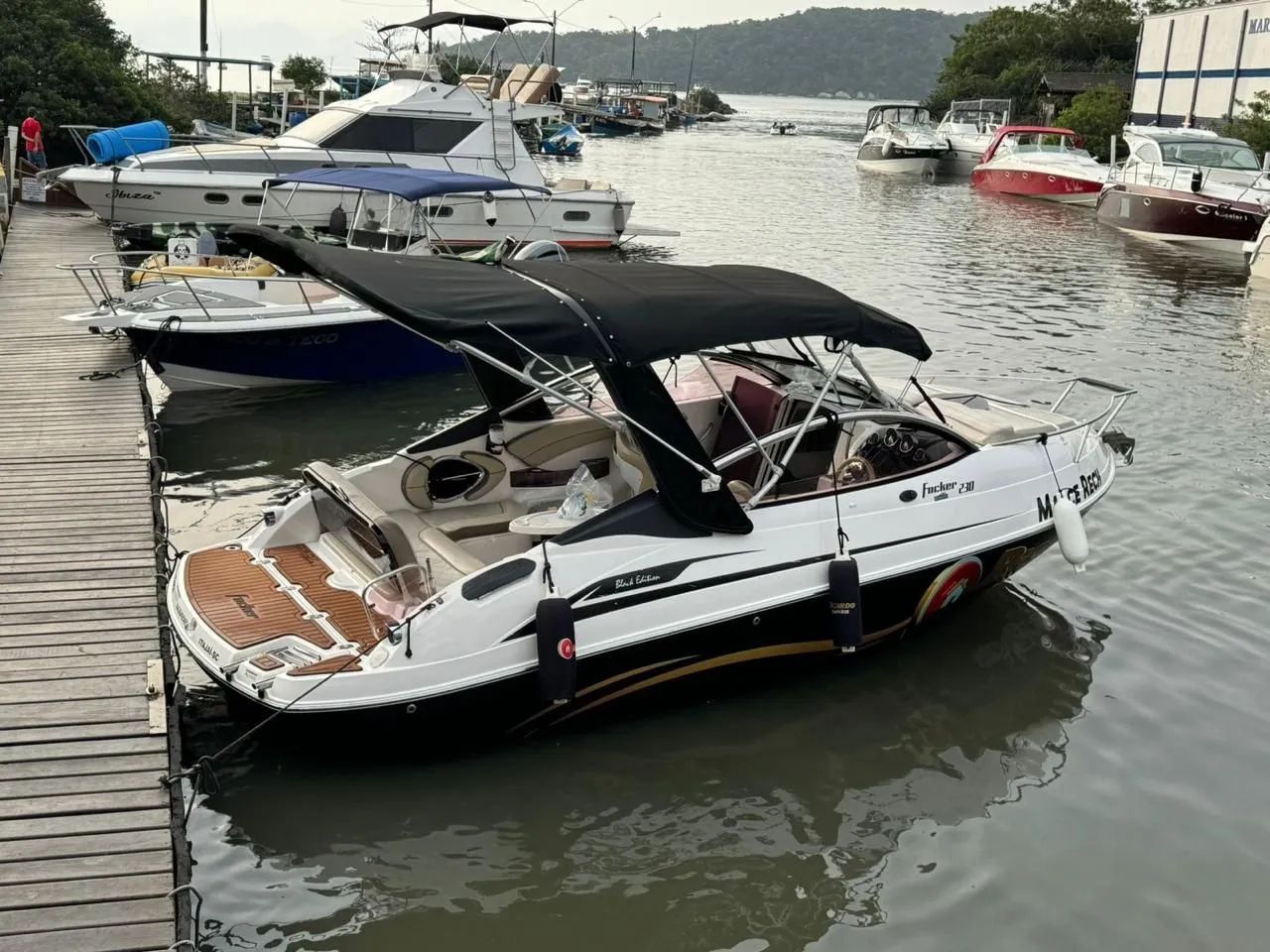 Focker 230 Black Edition 2019 x1 Mercruiser 200 HP ñ Phantom Triton Fs Ventura Real - Foto 4