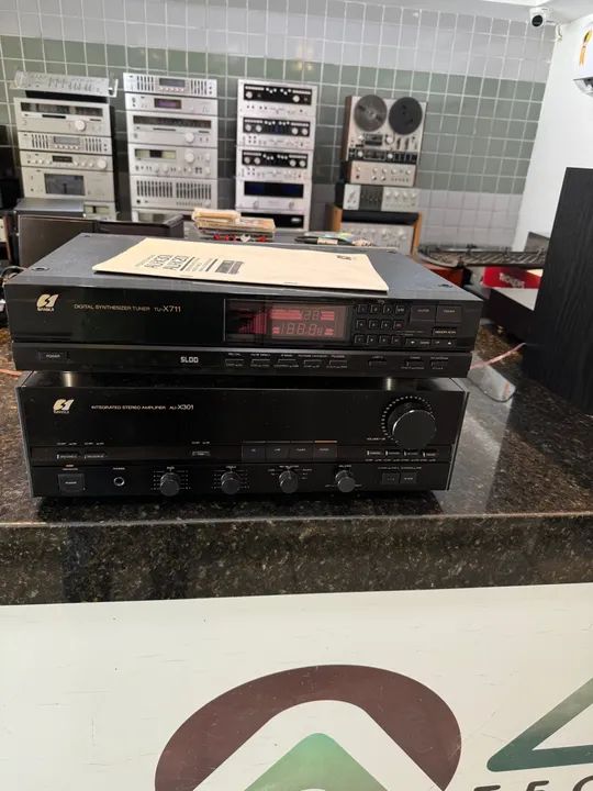 Conjunto de Som Estéreo Sansui Amplificador Integrado Au-X301 e Tuner Tu-X711 - Foto 5