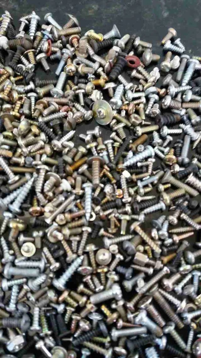 Parafusos Diversos - Foto 3