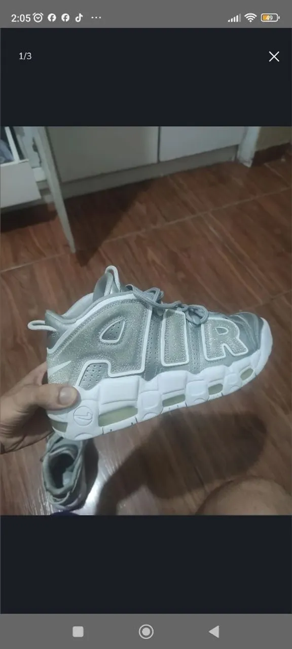 Nike Air More Uptempo - Prateado