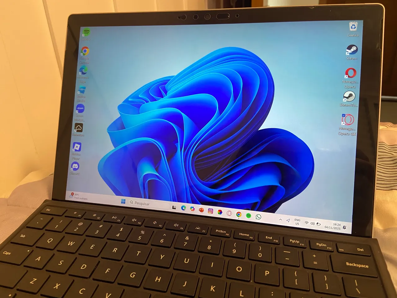 microsoft surface pro 7