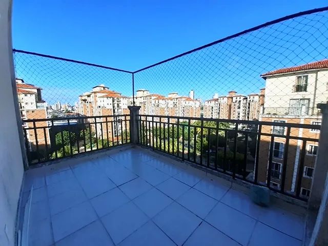 Cobertura 3/4 sendo 1 suíte + dependência ( 3 vaga coberta )