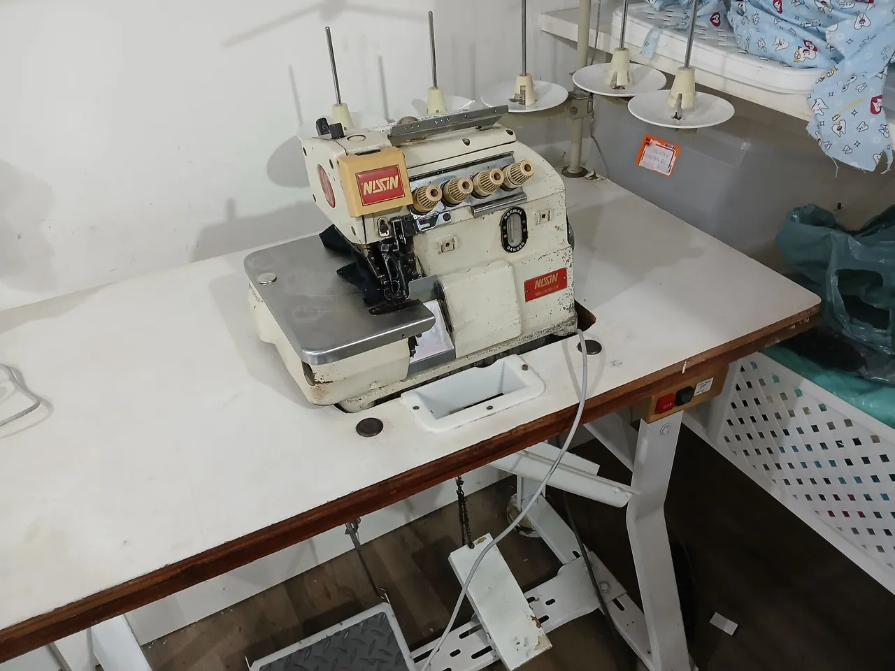 Máquina de Costura Industrial Nustin