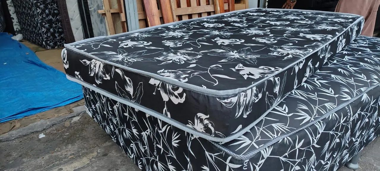 Colchão solteiro espuma D28 nova 280$ para vender logo Faço a Entrega.