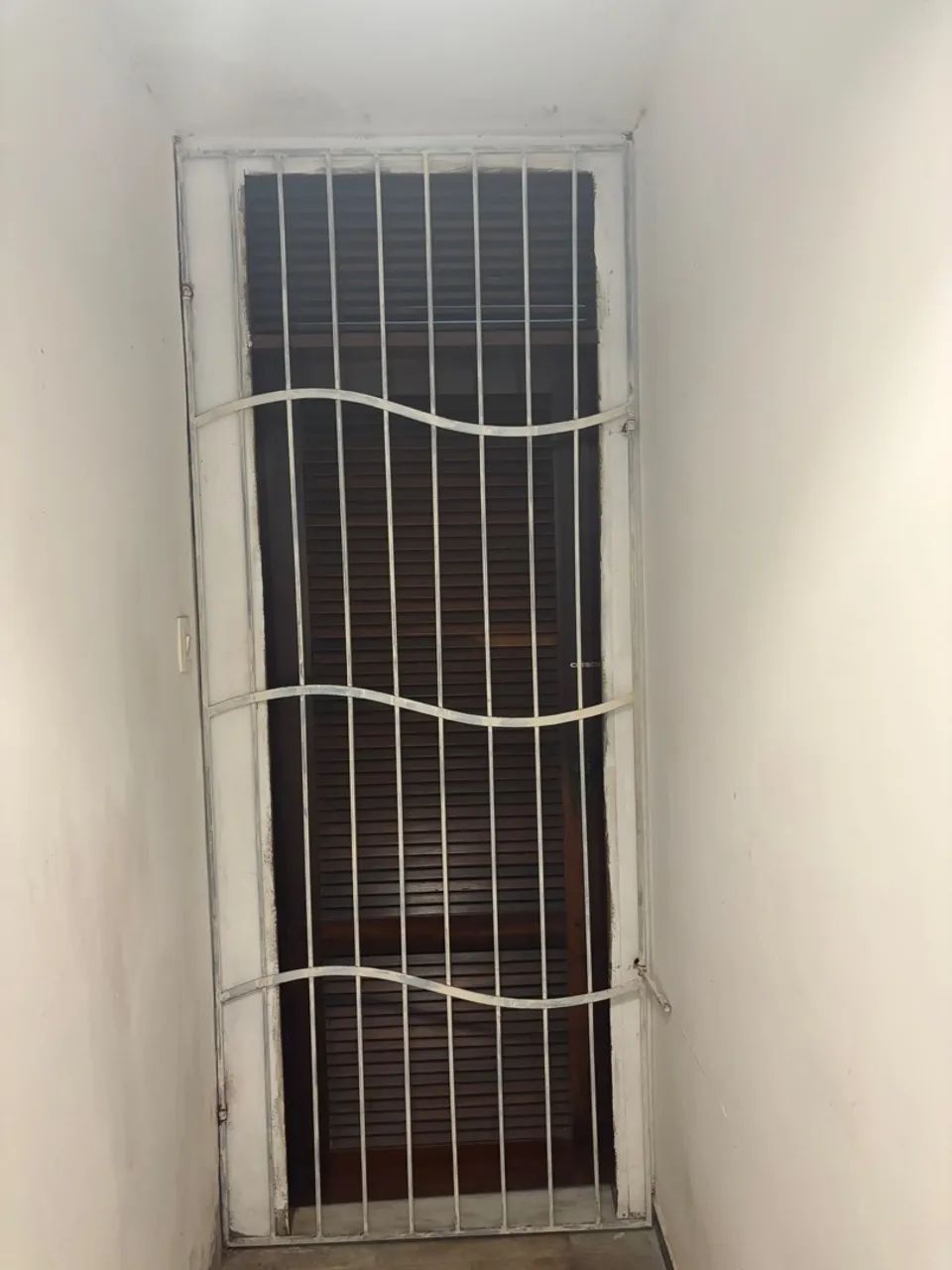 Grade de proteção em ferro para porta - Foto 2