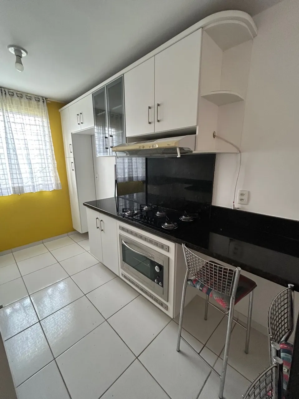 Alugo Apartamento, Bairro Sítio Cercado(RESERVADO) !