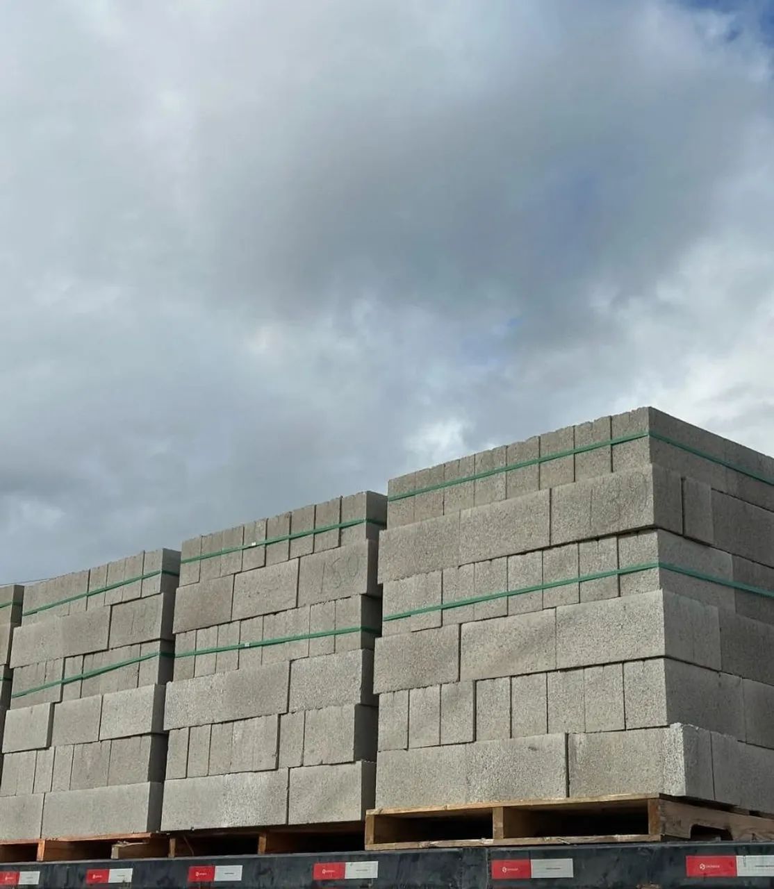 Blocos de cimento/concreto 64187033061251120