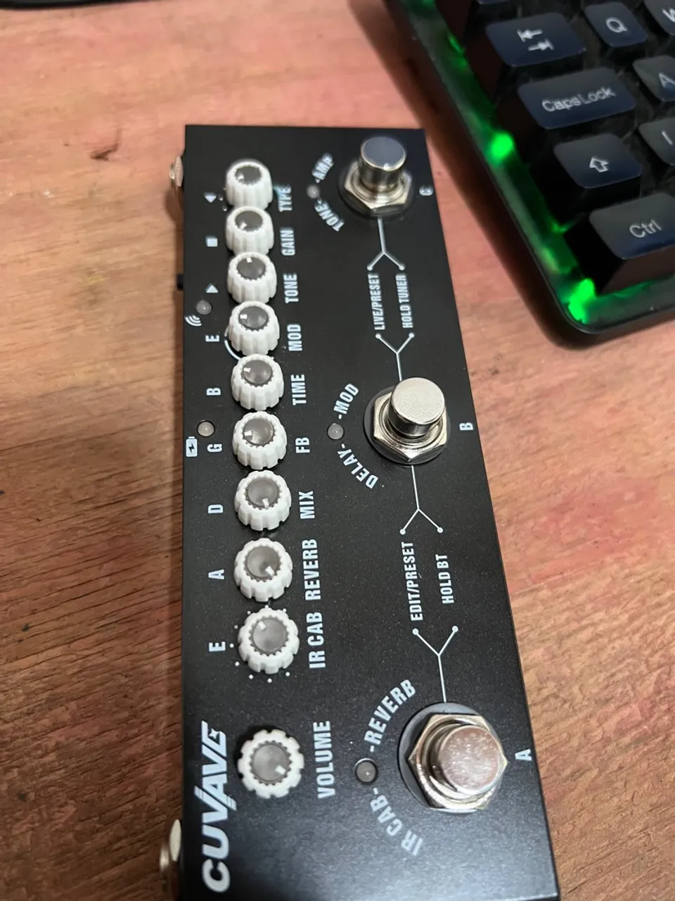 Pedal Guitarra CUVAVE IR CAB Reverb Delay Mod